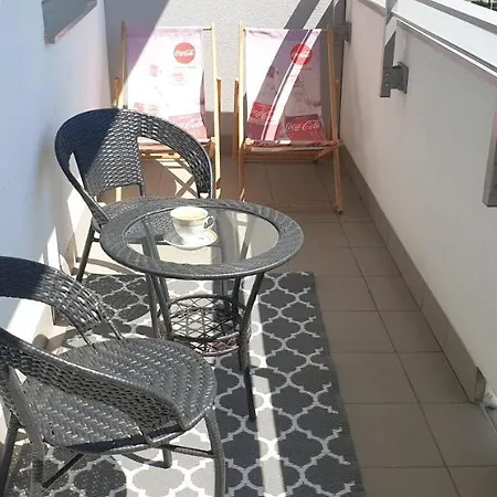 Awiator Delta Appartement *